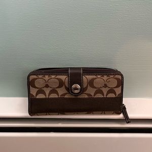 Coach Brown/Tan Wallet